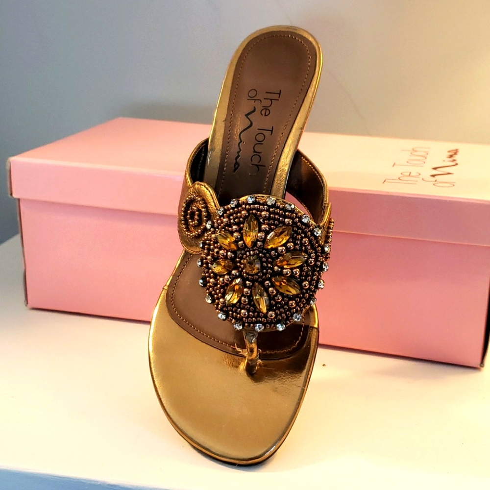 Wedge shoes